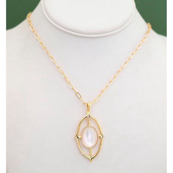 Vintage Oval Pearl Cross Gold Tone Necklace 30 inch - W18 - Picture 2 of 3